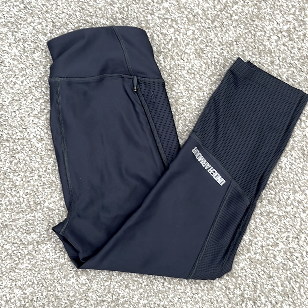 Under Armour crop leggings